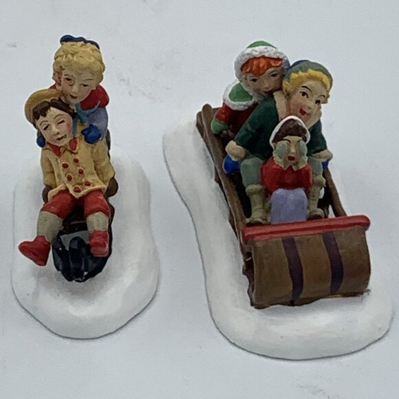 Department 56 Seasons Bay Fun in the Snow Figurines Set of 2 Sledding Children - Picture 4 of 9